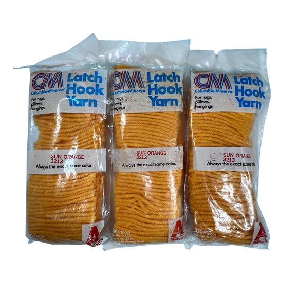 CM LATCH HOOK YARN Lot 15 Mixed Color Craft Rug Yarn Lot Crafting Supplies New - Picture 7 of 11